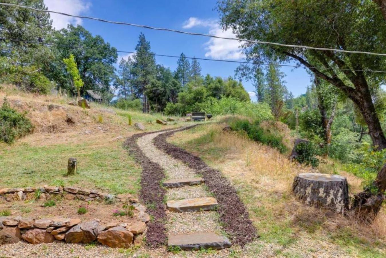 Villa New! Cozy & Secluded House W/Deck - Near Yosemite! Tuolumne Exterior foto